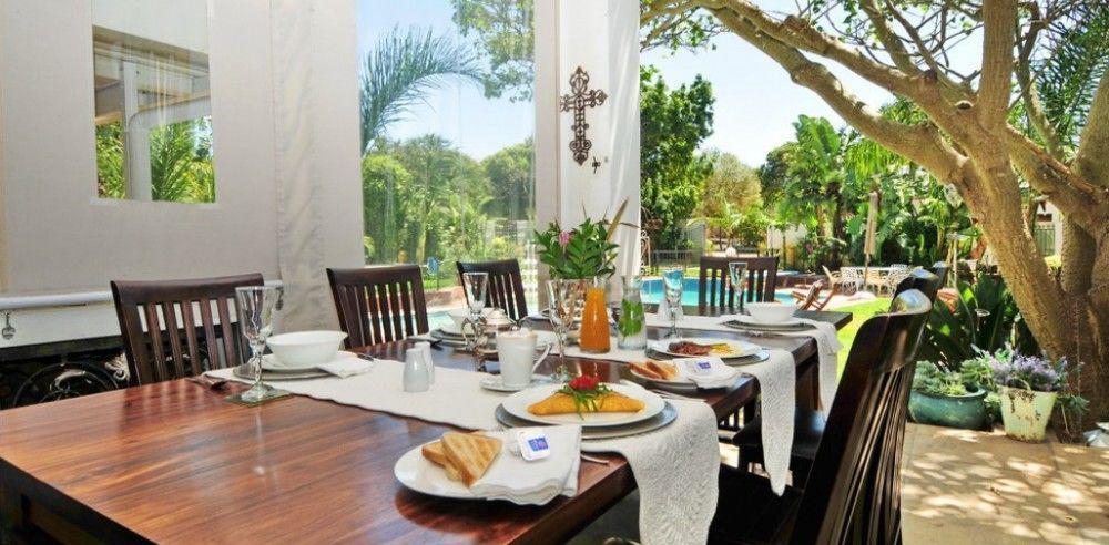 Cape Pillars Boutique Hotel Durbanville Bagian luar foto